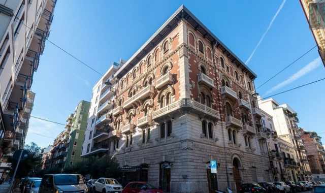 Bari, sontuoso ed 